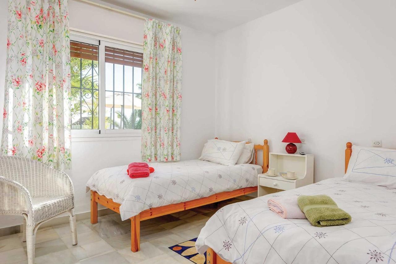 Private Heated Pool, Jacuzzi & 1225M2 Garden In Villa Cipreses Frigiliana Ngoại thất bức ảnh